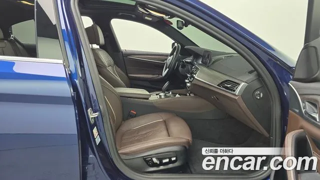 BMW 5 Series (G30) id 2673338 из Кореи 11