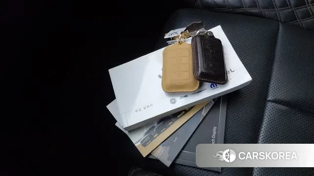 Jeep Grand Cherokee (WL) id 3317749 из Кореи 11