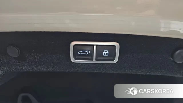 Hyundai Grandeur Hybrid (GN7) id 3664620 из Кореи 11