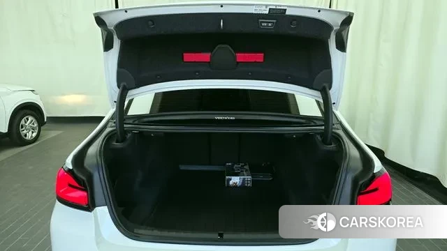 BMW 5 Series (G30) id 3458900 из Кореи 11