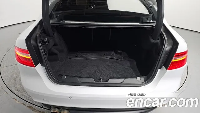 Jaguar XE id 2302886 из Кореи 11