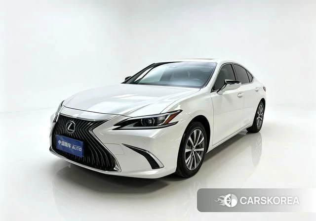 Lexus ES id 4276674 из Китая 11