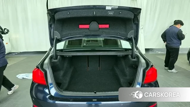 BMW 5 Series (G30) id 3727954 из Кореи 11