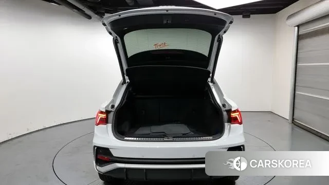 Audi Q3 (F3) id 3002540 из Кореи 11