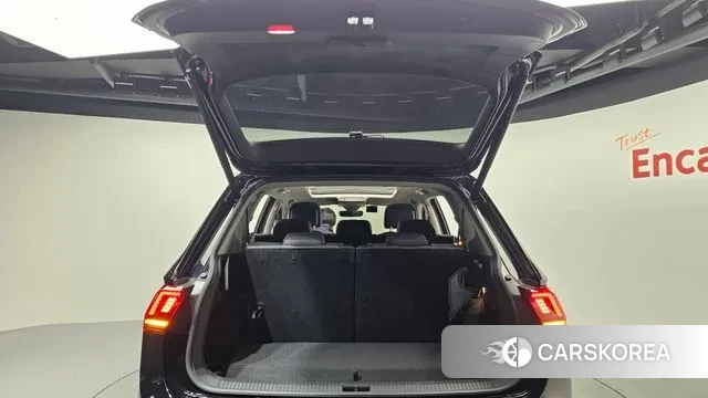Volkswagen Tiguan Allspace id 3463899 из Кореи 11