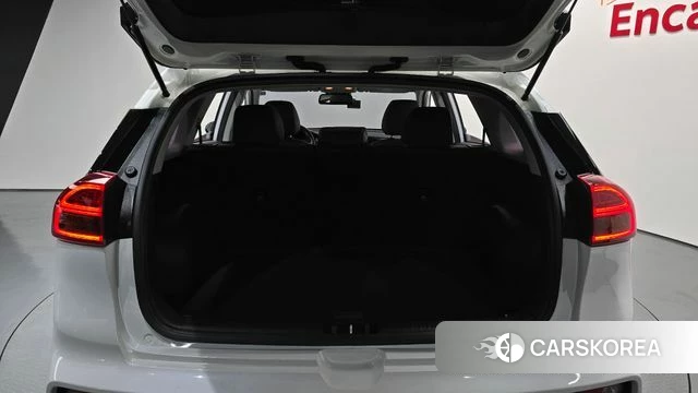 Kia Niro EV id 4293656 из Кореи 11