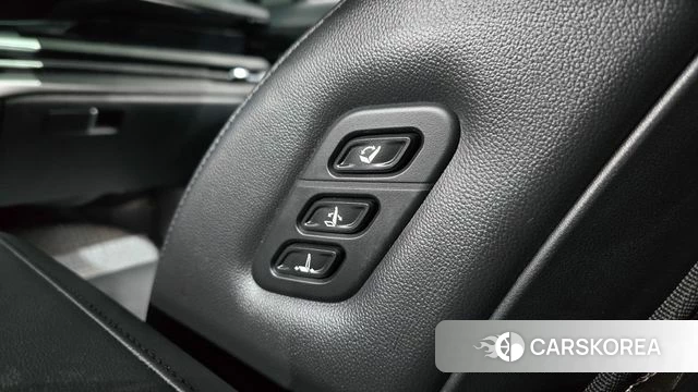 Hyundai Grandeur (GN7) id 4456388 из Кореи 11