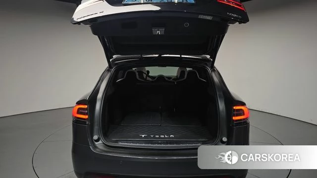 Tesla Model X id 4587223 из Кореи 11