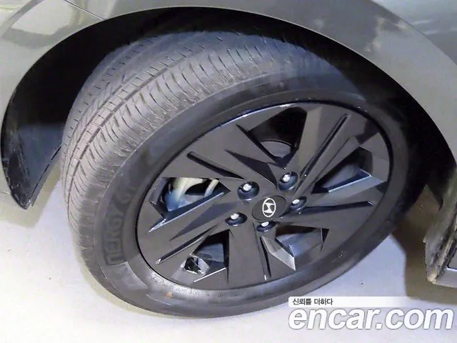 Hyundai Avante Hybrid (CN7) id 2911667 из Кореи 11