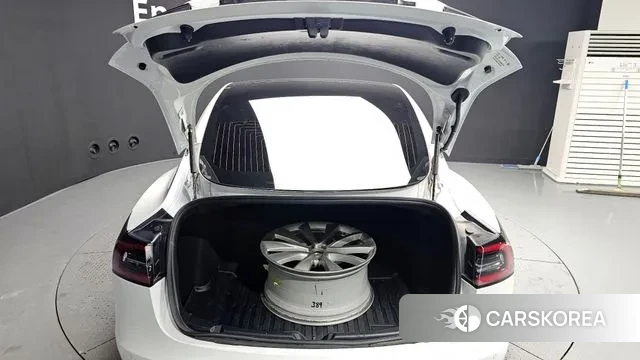 Tesla Model 3 id 3616726 из Кореи 11