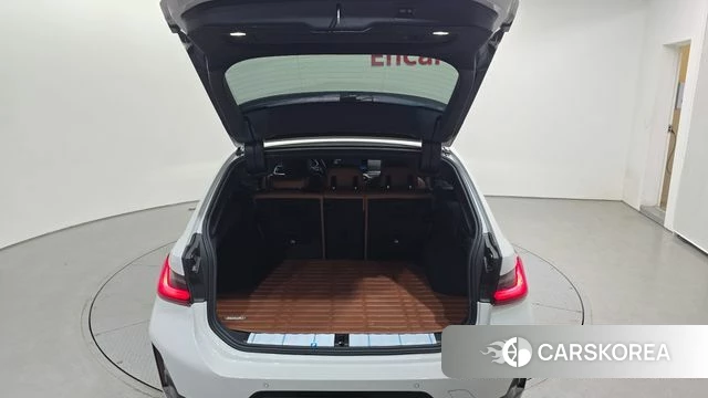 BMW 3 Series (G20) id 3786476 из Кореи 11