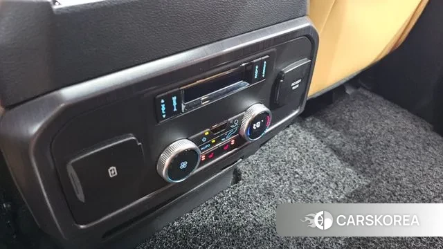 Ford Expeditation id 3027145 из Кореи 11