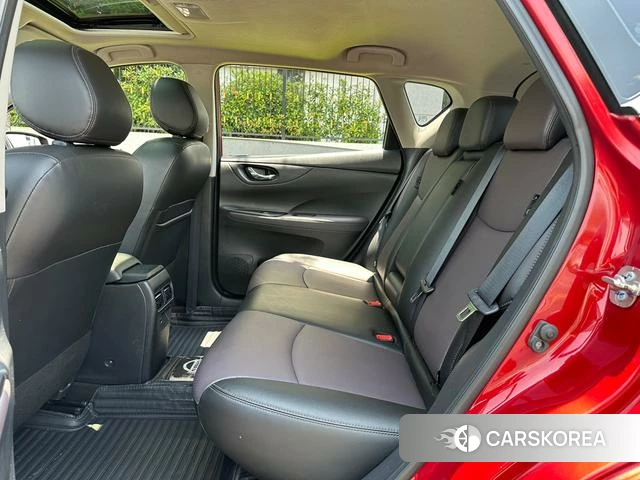 Nissan TIIDA id 4341789 из Китая 11