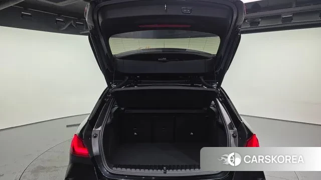 BMW 1 Series (F40) id 3332991 из Кореи 11