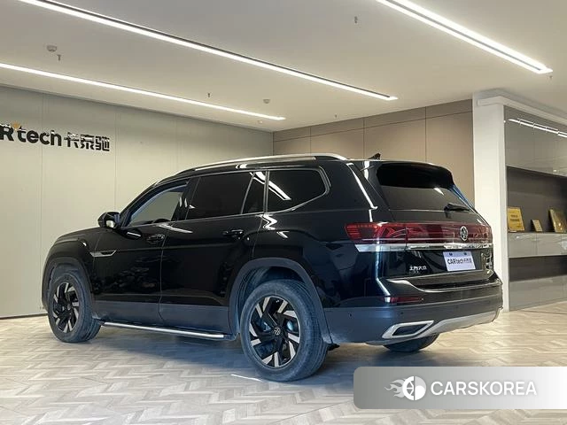 Volkswagen Tourang id 4272460 из Китая 11