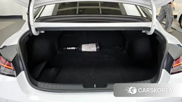 Hyundai Avante (CN7) id 3504708 из Кореи 11