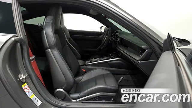 Porsche 911(992) id 2730419 из Кореи 11