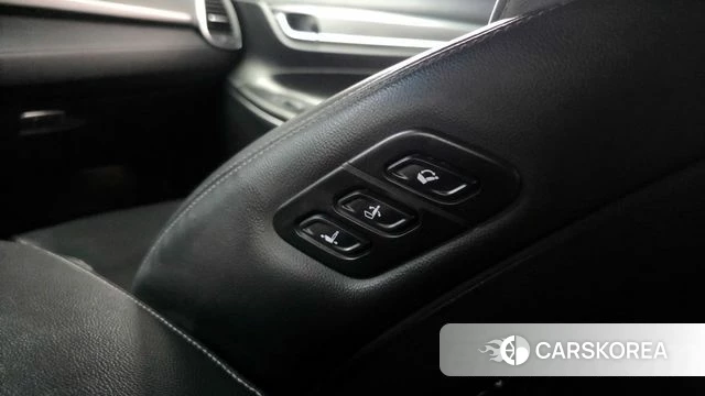 Hyundai Grandeur IG Hybrid id 3936898 из Кореи 11