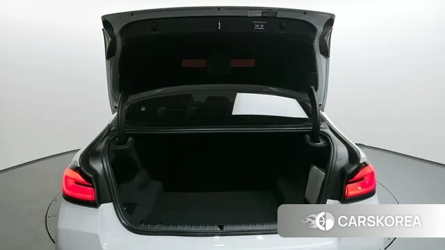 BMW 5 Series (G30) id 3482885 из Кореи 11