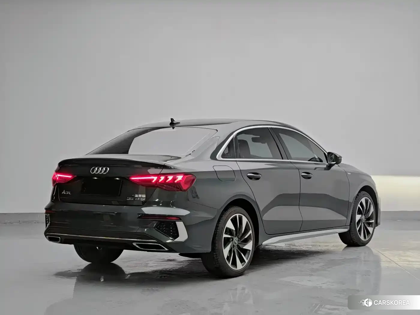 Audi A3 id 4545621 из Китая 11