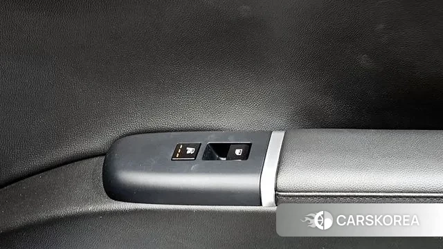 Hyundai Grandeur Hybrid (GN7) id 3555381 из Кореи 11