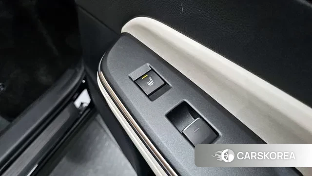 Toyota Crown Crossover id 3726123 из Кореи 11