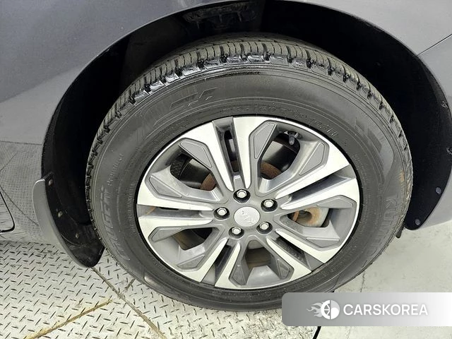 Kia The New Carnival id 4294881 из Кореи 11