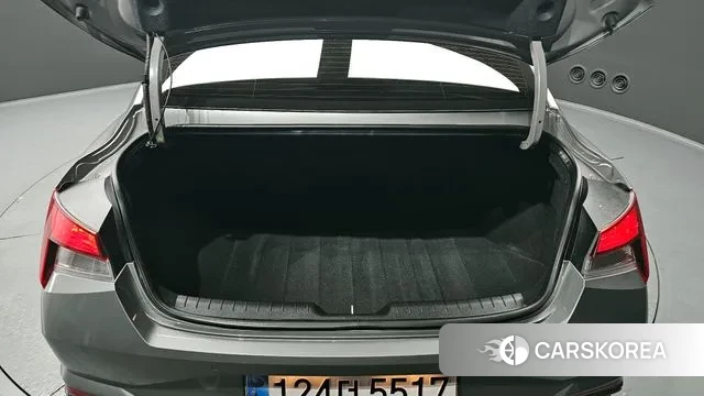 Hyundai Avante Hybrid (CN7) id 3452842 из Кореи 11