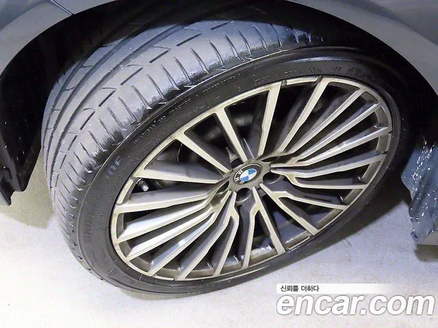 BMW 7 Series (G11) id 2698108 из Кореи 11