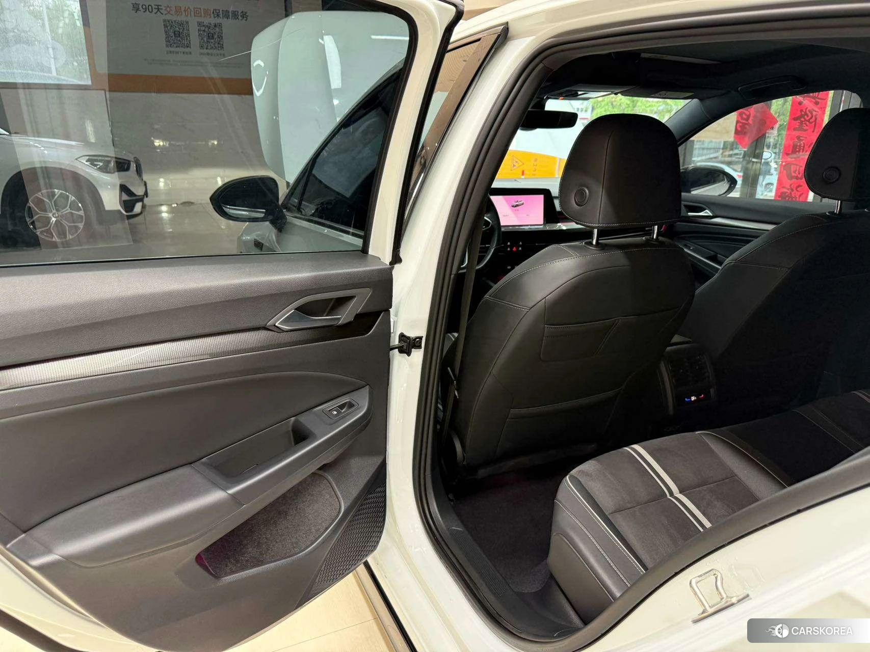 Volkswagen Golf id 4454165 из Китая 11
