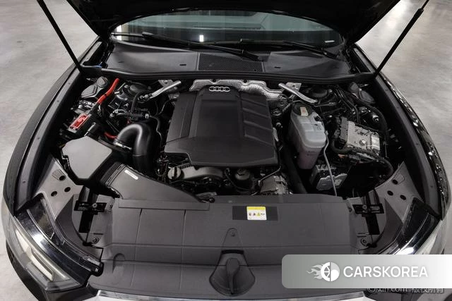 Audi A6L id 4271112 из Китая 11
