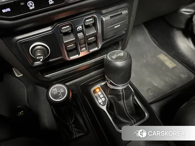 Jeep Wrangler (JL) id 3443118 из Кореи 11