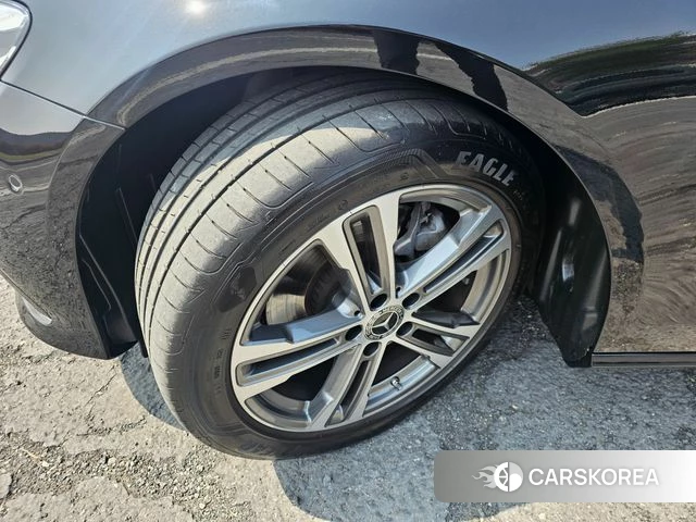 Mercedes-Benz E-Class W213 id 3850713 из Кореи 11