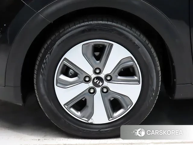 Kia Niro id 3656616 из Кореи 11