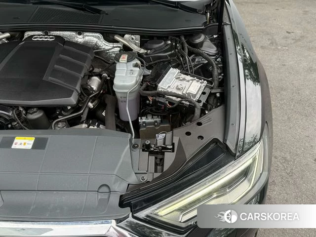 Audi A6L id 4274458 из Китая 11