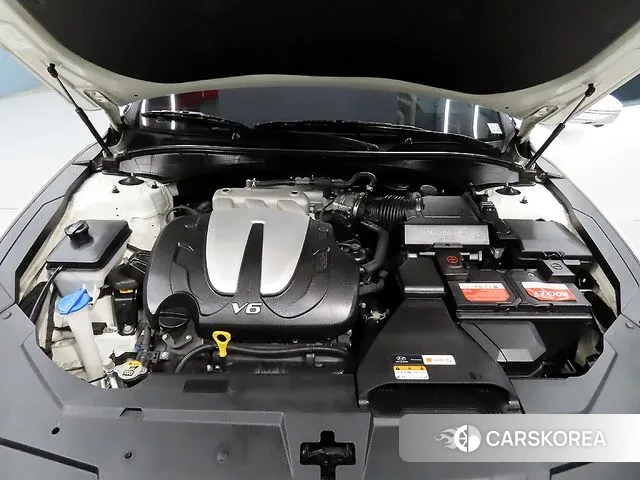 Hyundai The New Grandeur IG id 3672104 из Кореи 11