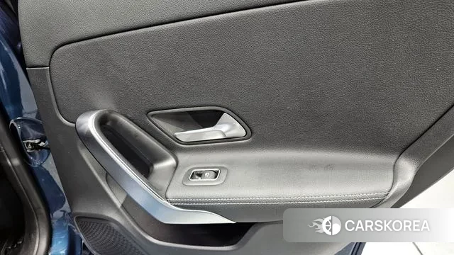 Mercedes-Benz A-Class W177 id 3764342 из Кореи 11