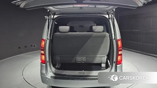 Hyundai The New Grand Starex id 3547469 из Кореи 11