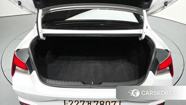 Hyundai Avante Hybrid (CN7) id 4470047 из Кореи 11
