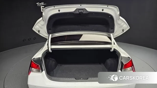 Hyundai Avante (CN7) id 3621897 из Кореи 11