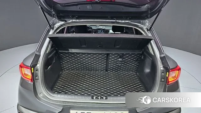 Kia Stonic id 3391596 из Кореи 11