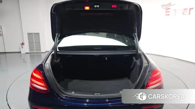 Mercedes-Benz E-Class W213 id 3171507 из Кореи 11
