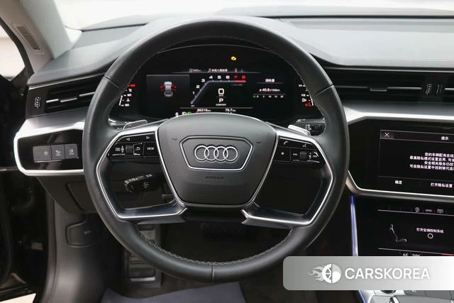 Audi A7L id 4298106 из Китая 11