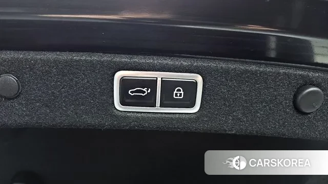 Hyundai Grandeur Hybrid (GN7) id 3016246 из Кореи 11