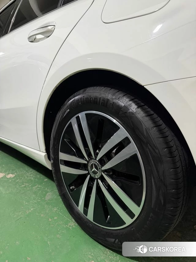 Mercedes-Benz A-Class W177 id 4836163 из Кореи 11
