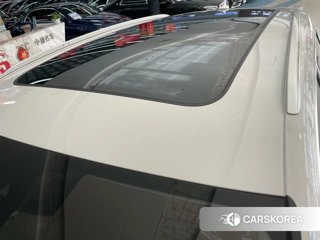 Audi Q5L id 4205738 из Китая 11