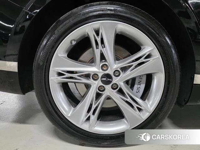 Genesis G90 (RS4) id 4201450 из Кореи 11