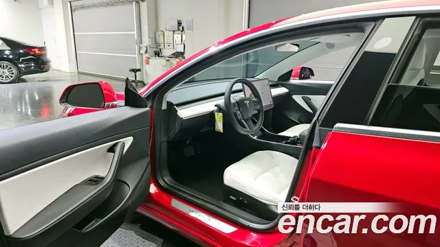 Tesla Model 3 id 2526489 из Кореи 11