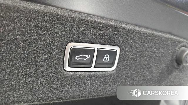 Hyundai Ionic 6 id 4354483 из Кореи 11