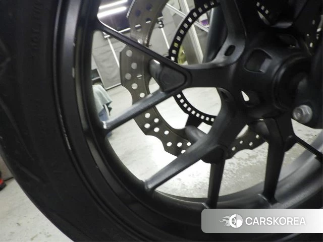 Honda CBR400R id 3946949 из Японии 11